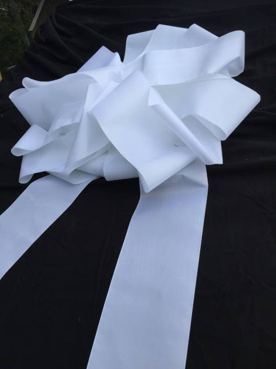 Rosett, vit, ca 65 cm